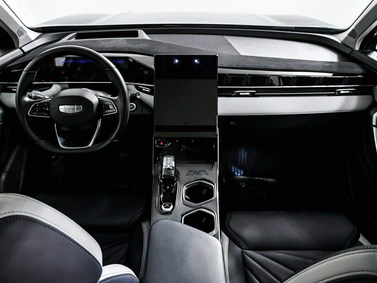 Купить Geely Atlas, 2023, 50 472 км.. Фото: #10