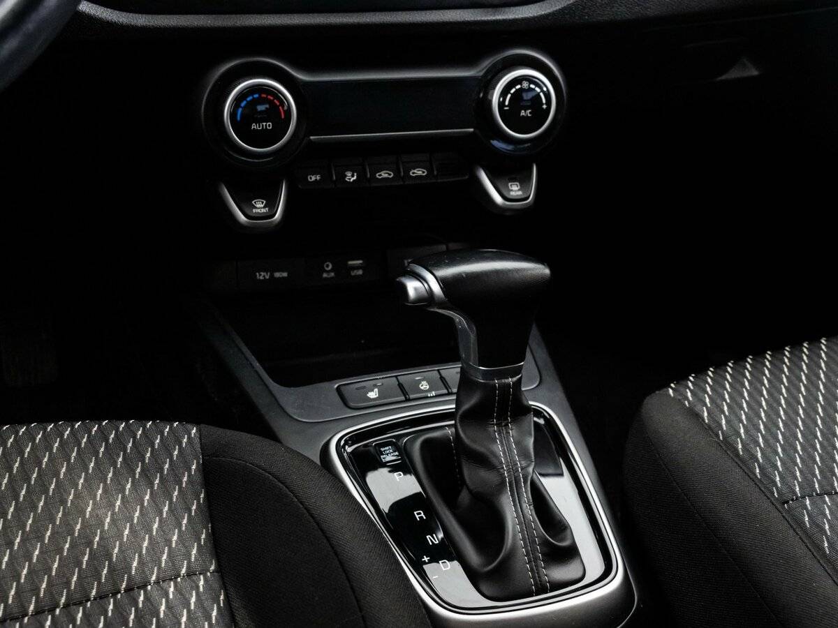 Купить Kia Rio, 2018, 94 439 км.. Фото: #13