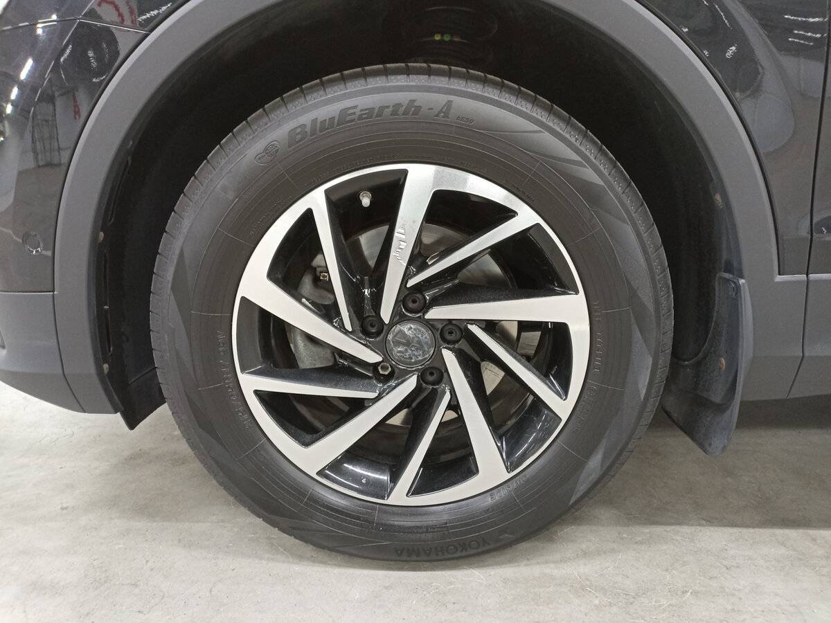 Купить Volkswagen Tiguan, 2018, 77 603 км.. Фото: #17