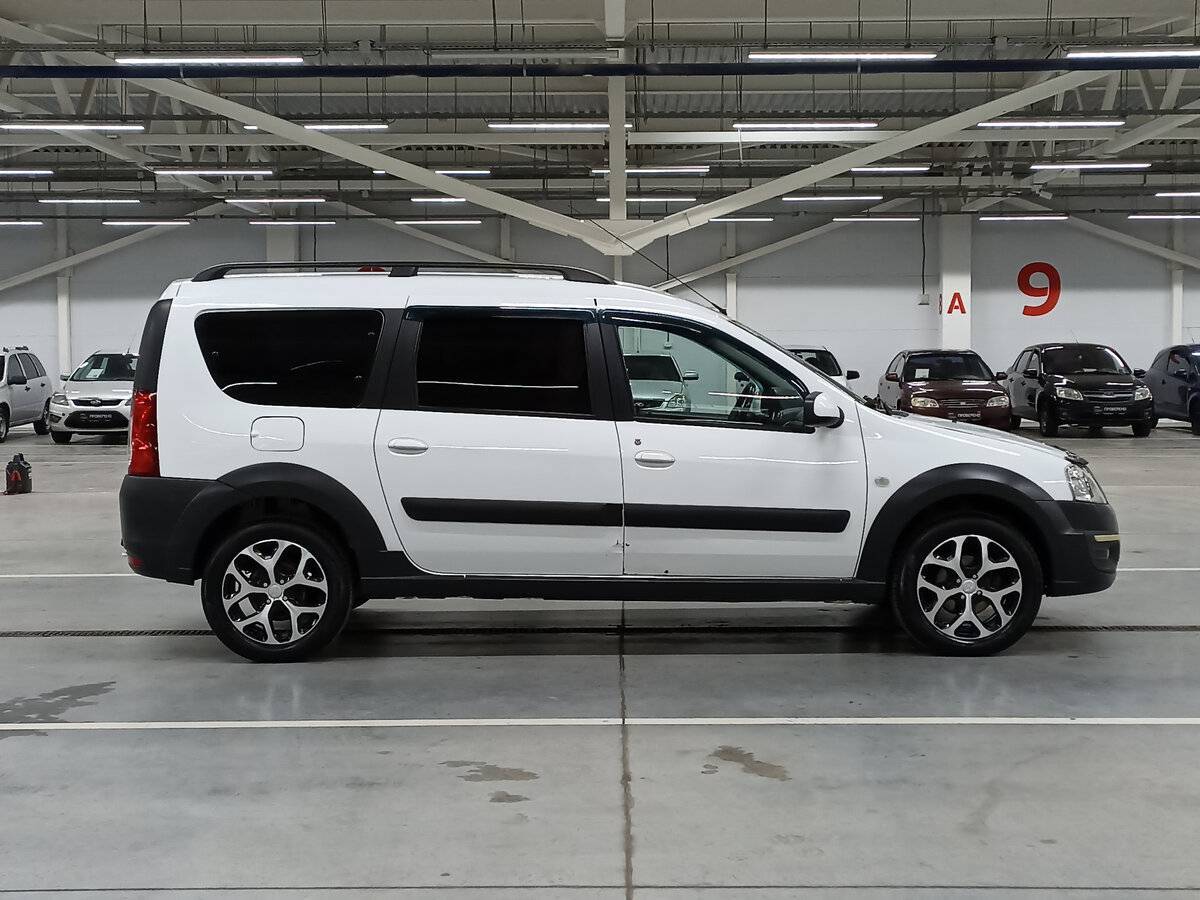 Купить Lada (ВАЗ) Largus, 2017, 200 985 км.. Фото: #3