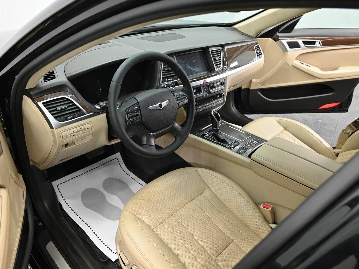 Купить Hyundai Genesis, 2016, 142 000 км.. Фото: #7