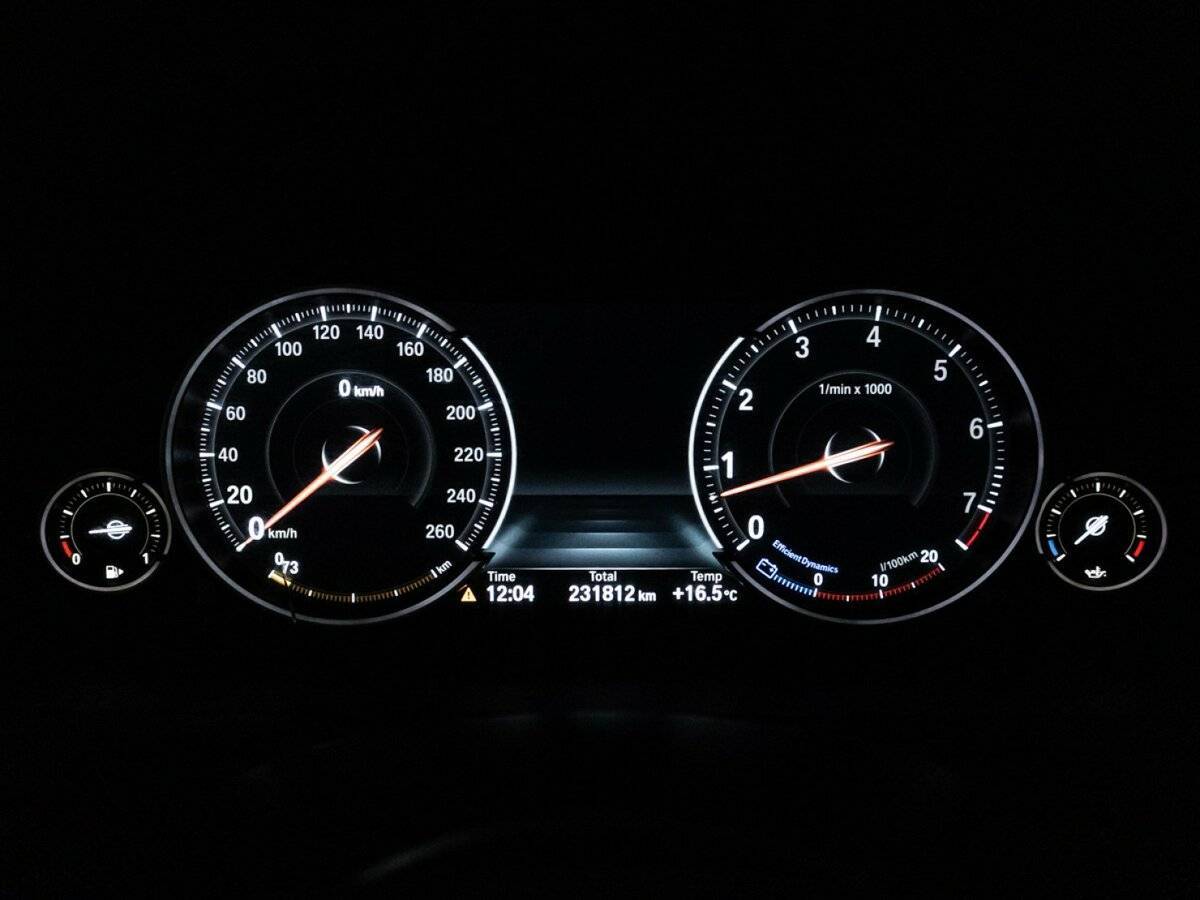 Купить BMW 5 серии, 2014, 231 765 км.. Фото: #11