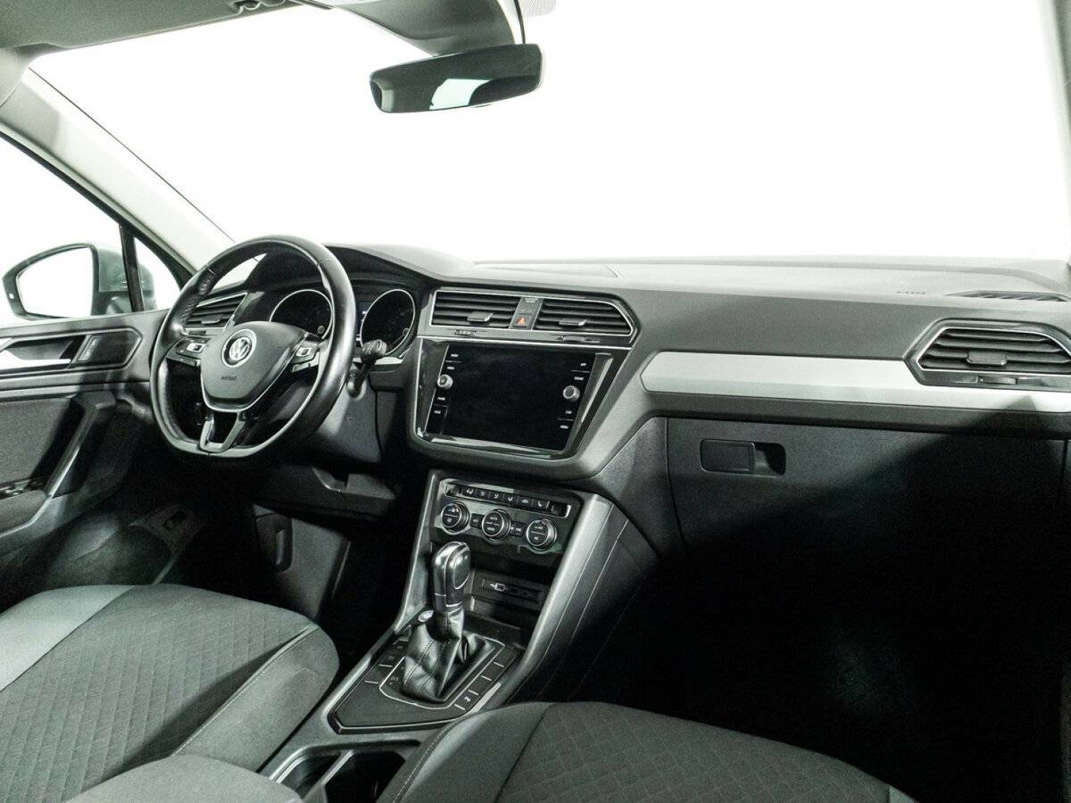 Купить Volkswagen Tiguan, 2019, 123 829 км.. Фото: #8