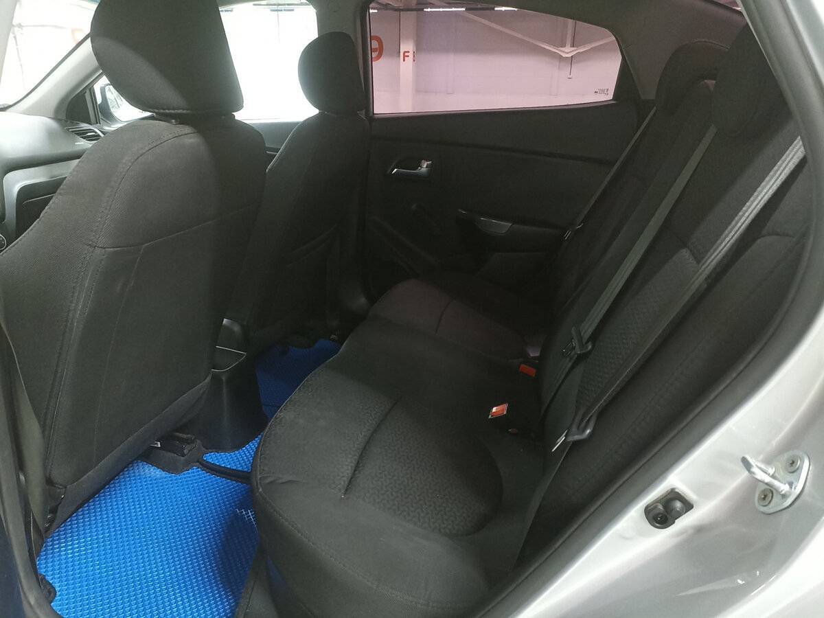 Купить Kia Rio, 2015, 128 385 км.. Фото: #11