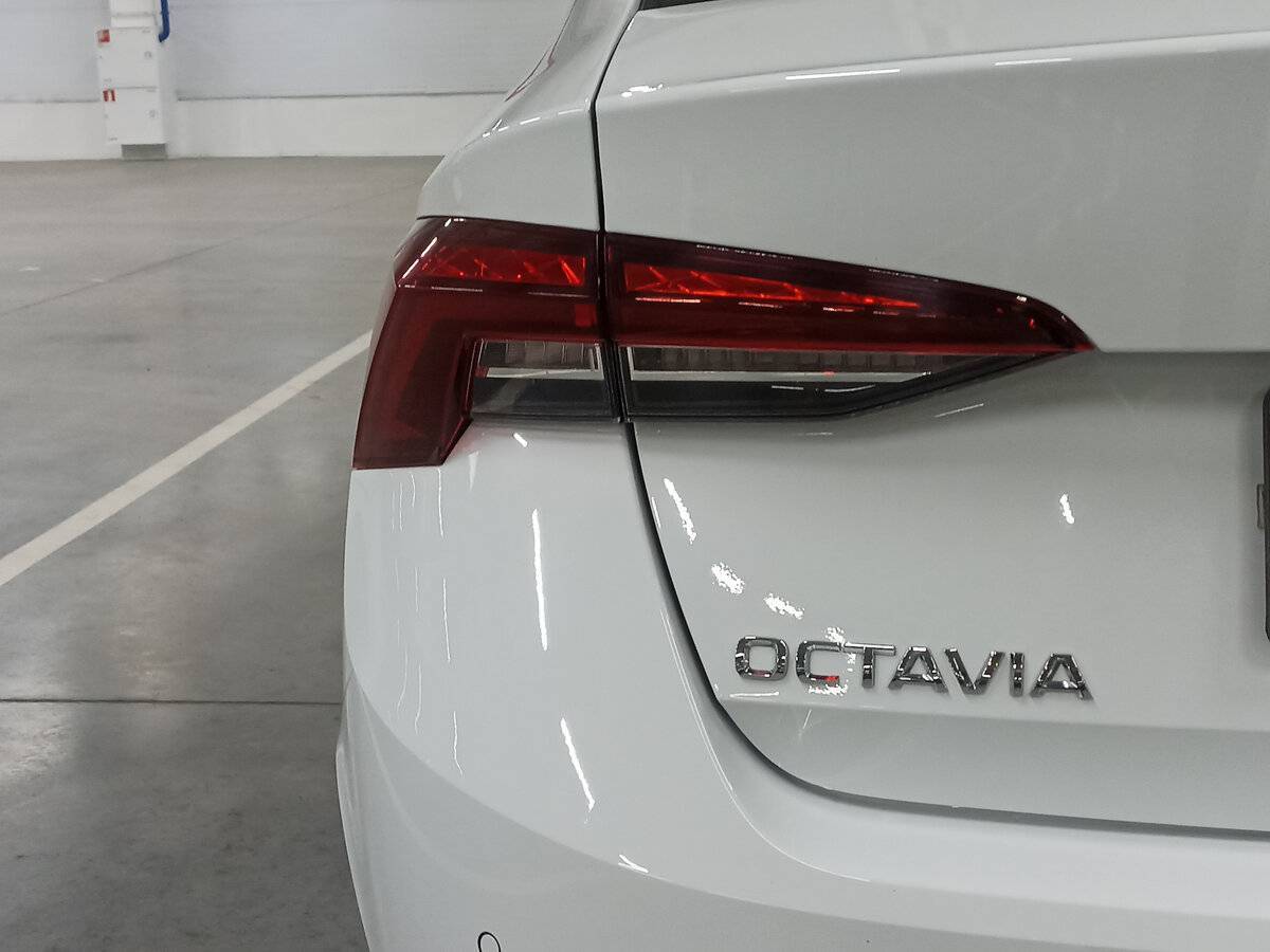 Купить Skoda Octavia, 2021, 111 178 км.. Фото: #8