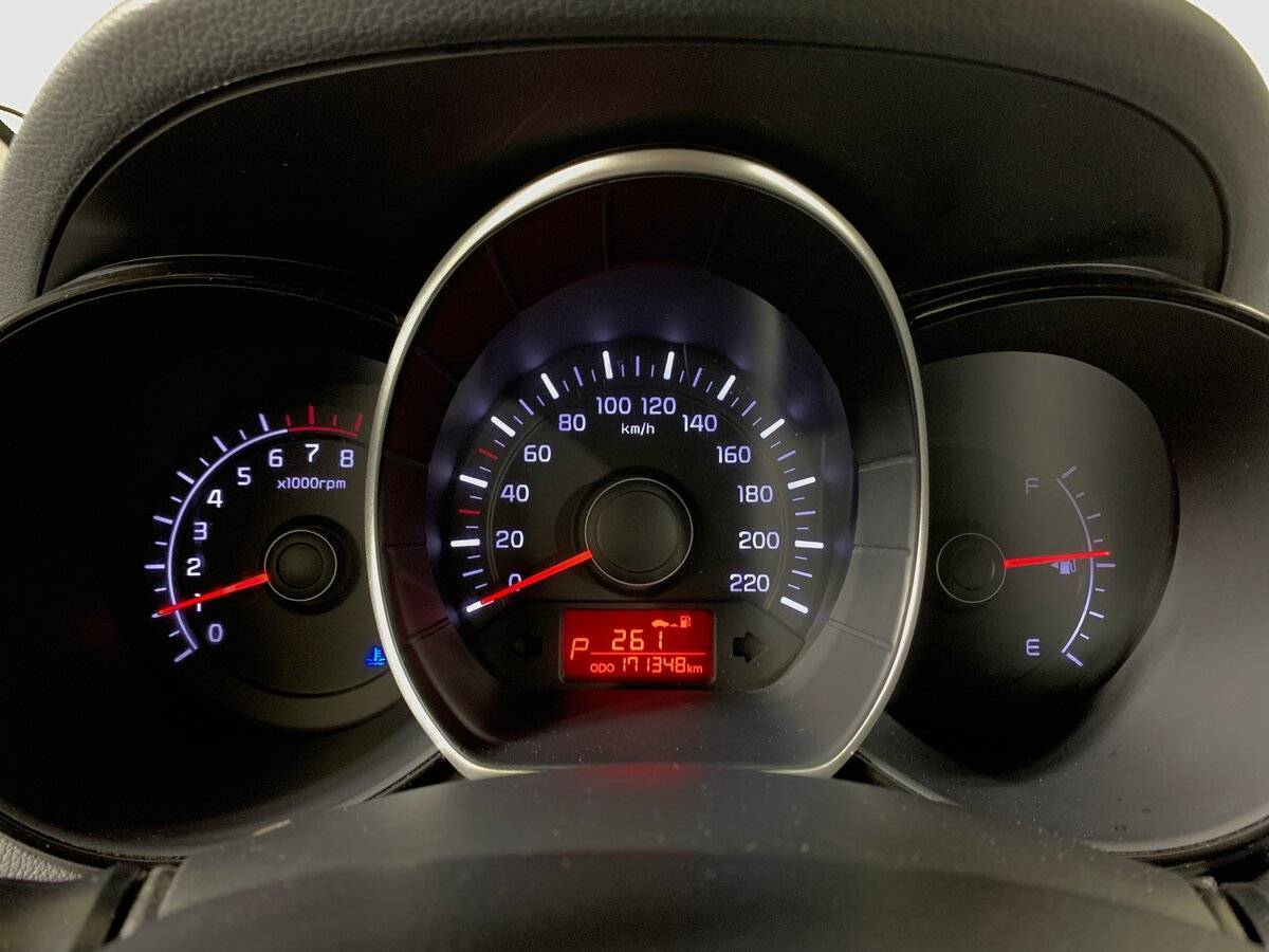 Купить Kia Rio, 2013, 171 346 км.. Фото: #12