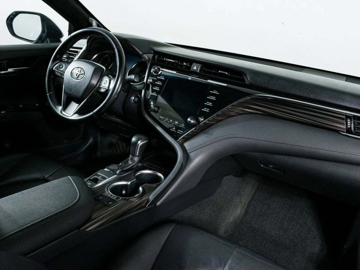 Купить Toyota Camry, 2020, 94 378 км.. Фото: #9