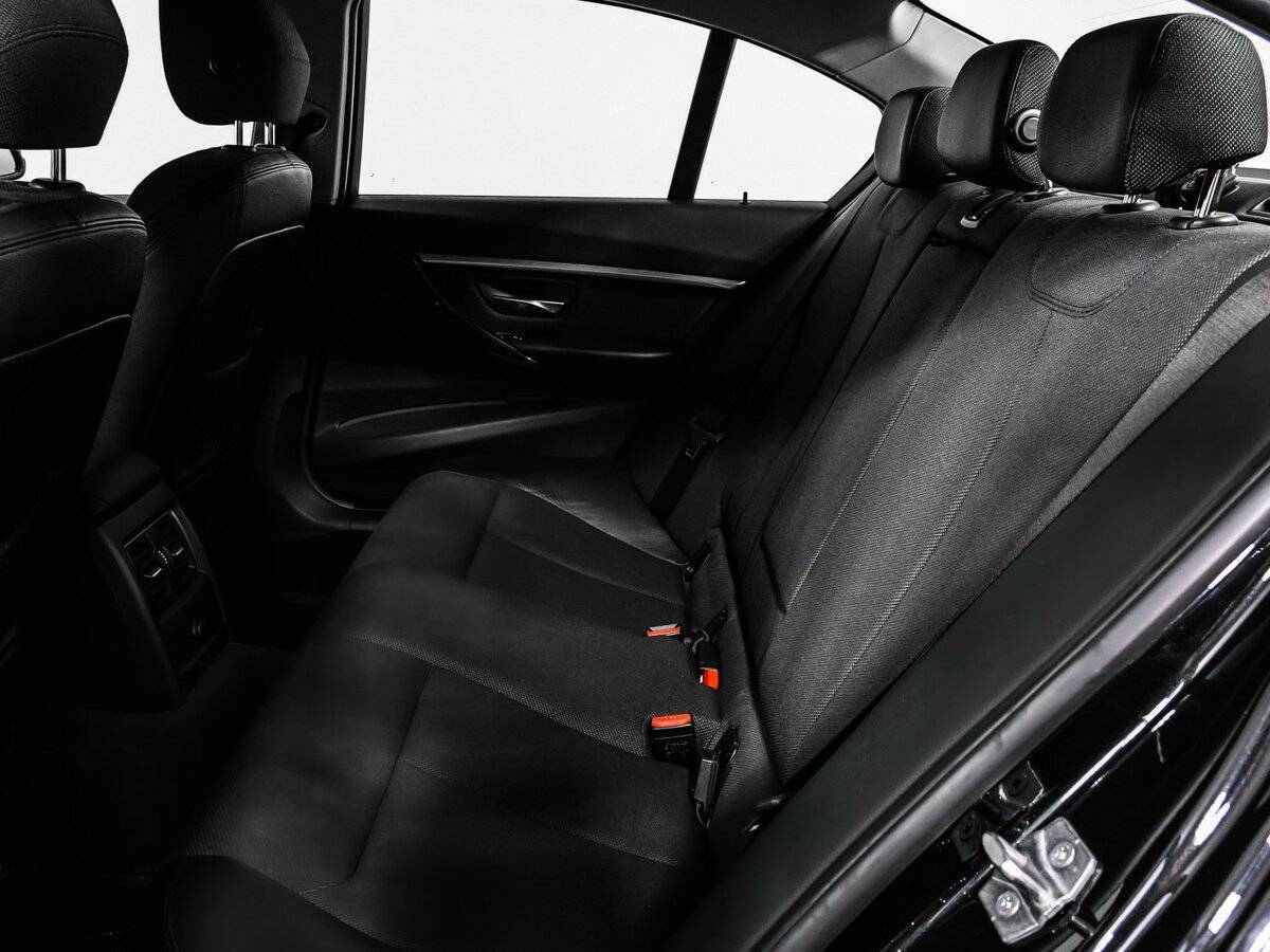 Купить BMW 3 серии, 2016, 100 400 км.. Фото: #13