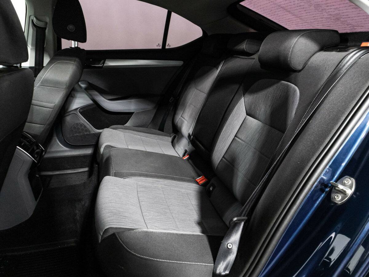 Купить Skoda Superb, 2015, 99 267 км.. Фото: #9