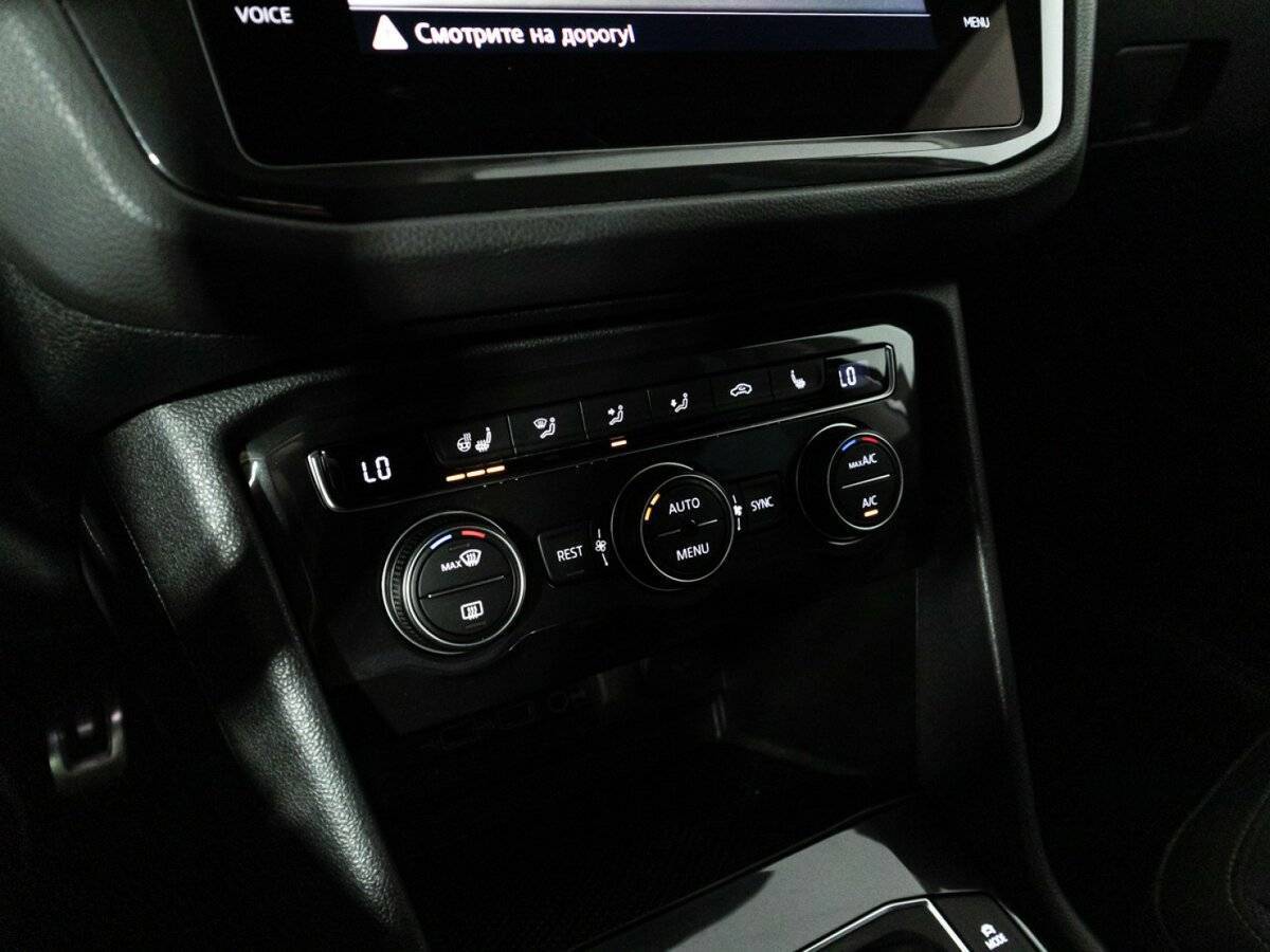 Купить Volkswagen Tiguan, 2019, 69 371 км.. Фото: #17