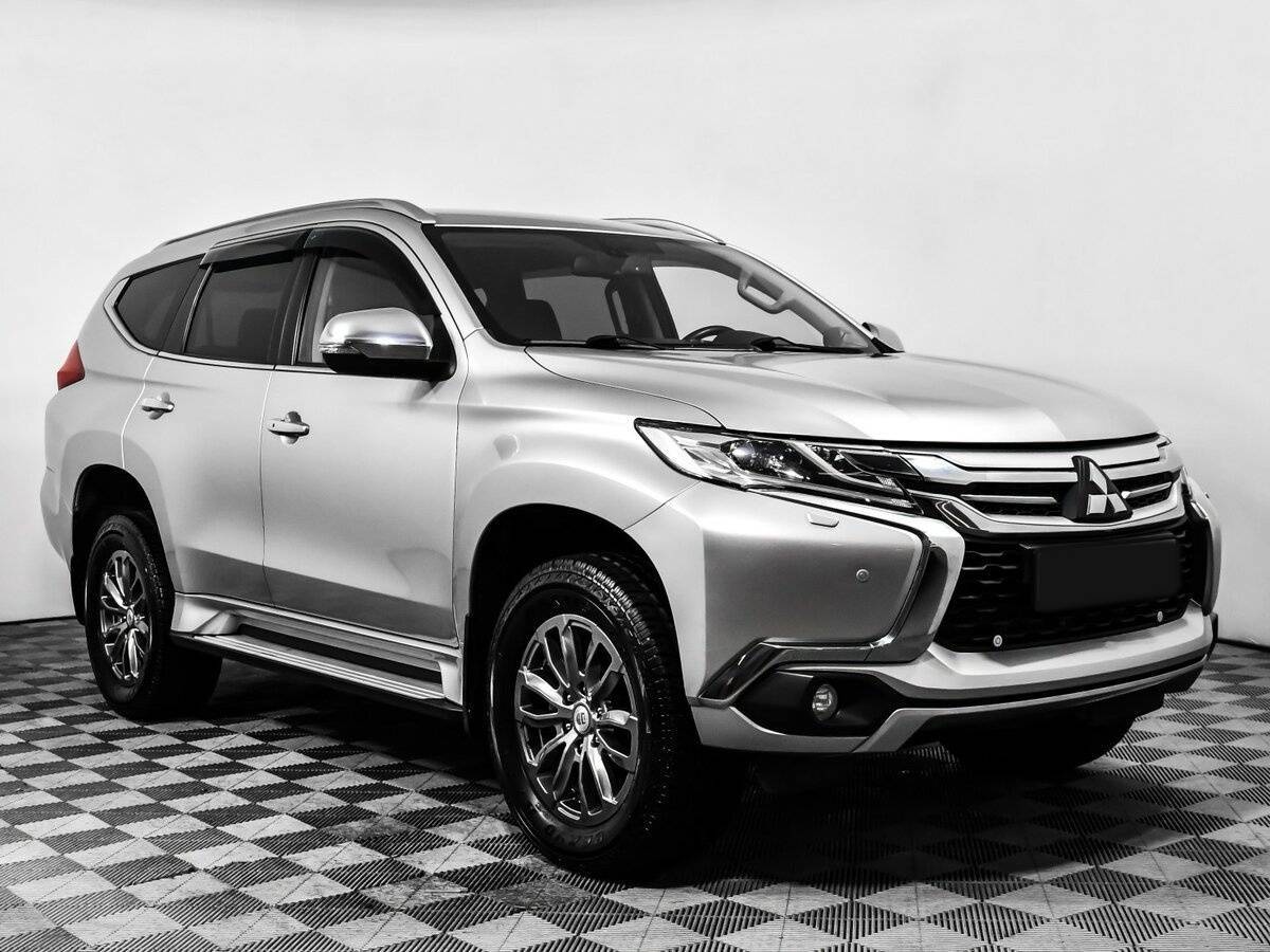 Купить Mitsubishi Pajero Sport, 2017, 138 833 км.. Фото: #2