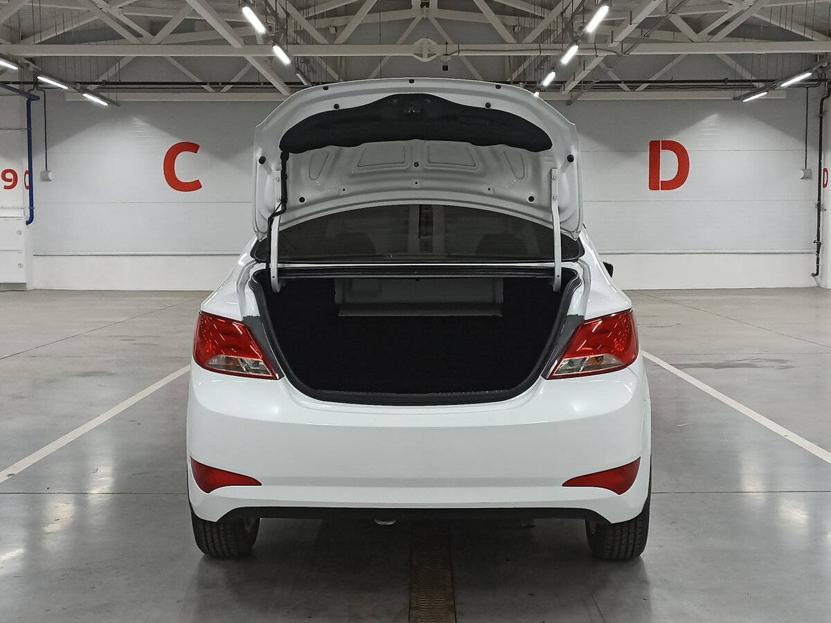 Купить Hyundai Solaris, 2015, 157 533 км.. Фото: #9