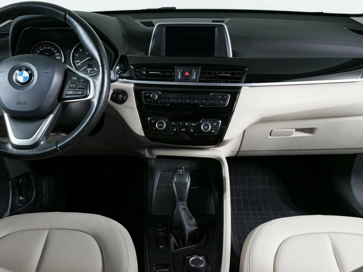 Купить BMW X1, 2017, 53 755 км.. Фото: #9