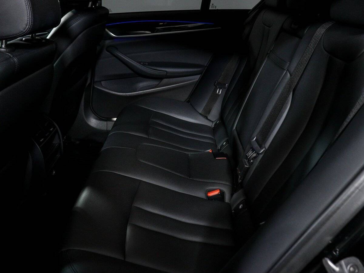 Купить BMW 5 серии, 2018, 172 819 км.. Фото: #9
