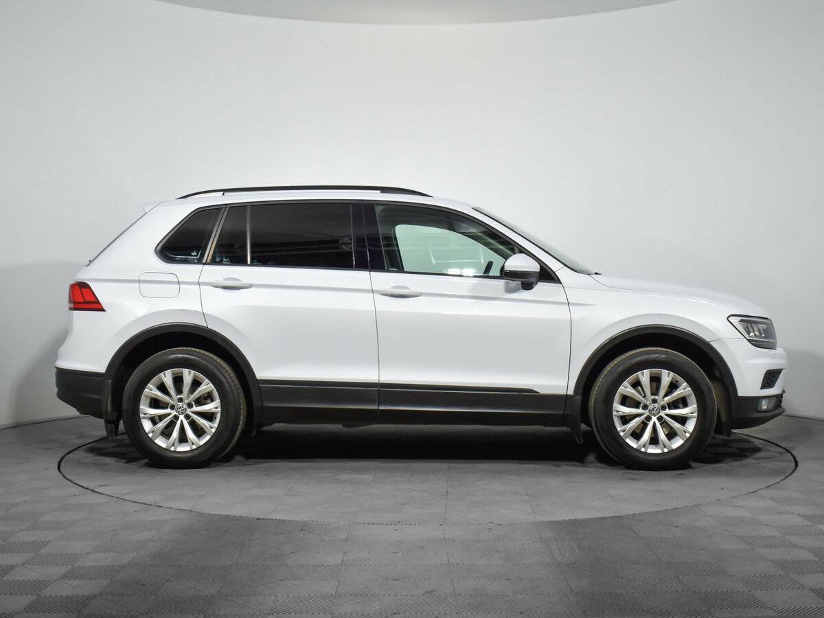Купить Volkswagen Tiguan, 2019, 101 000 км.. Фото: #3