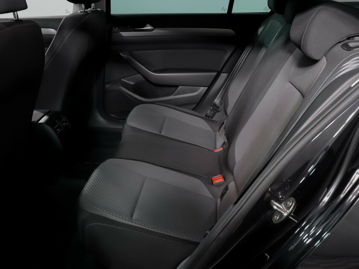 Купить Volkswagen Passat, 2016, 45 100 км.. Фото: #7