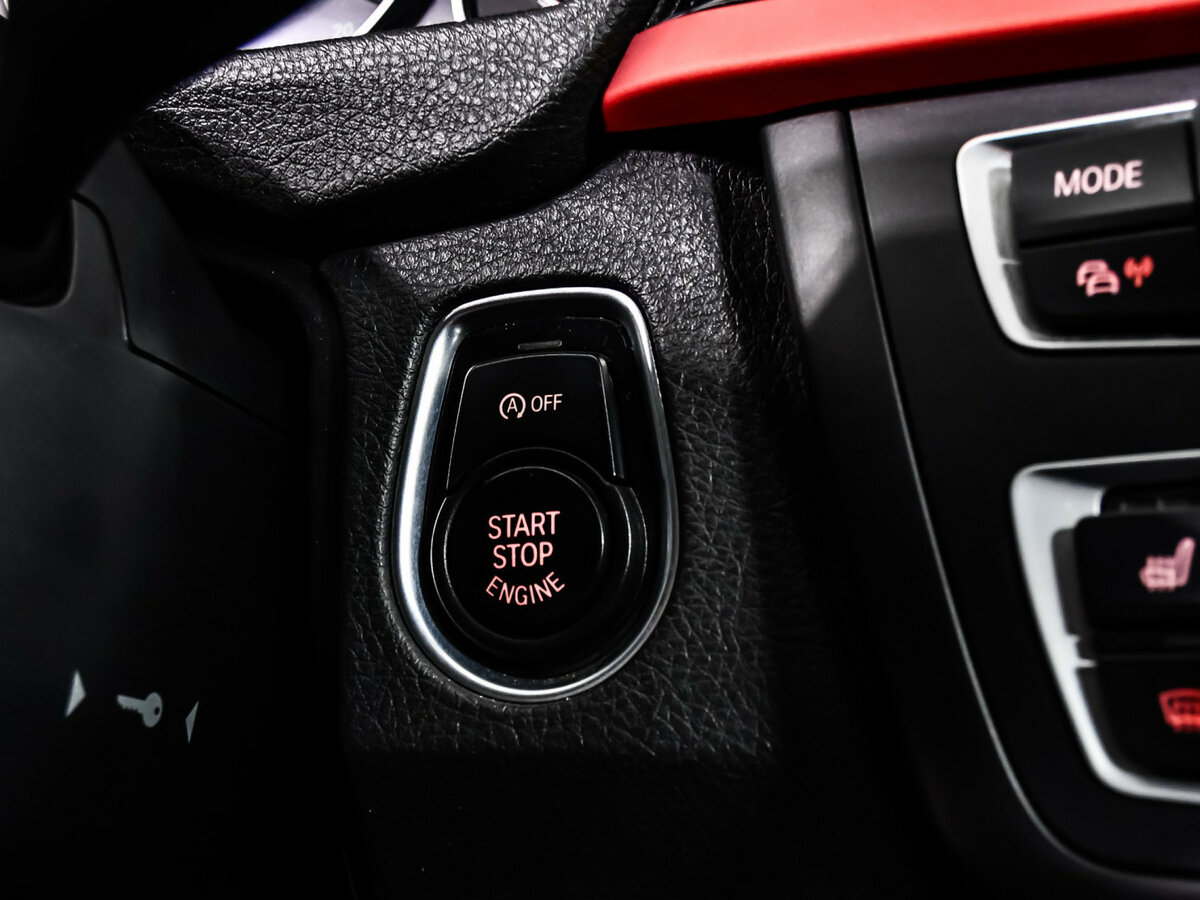 Купить BMW 3 серии, 2015, 111 377 км.. Фото: #17