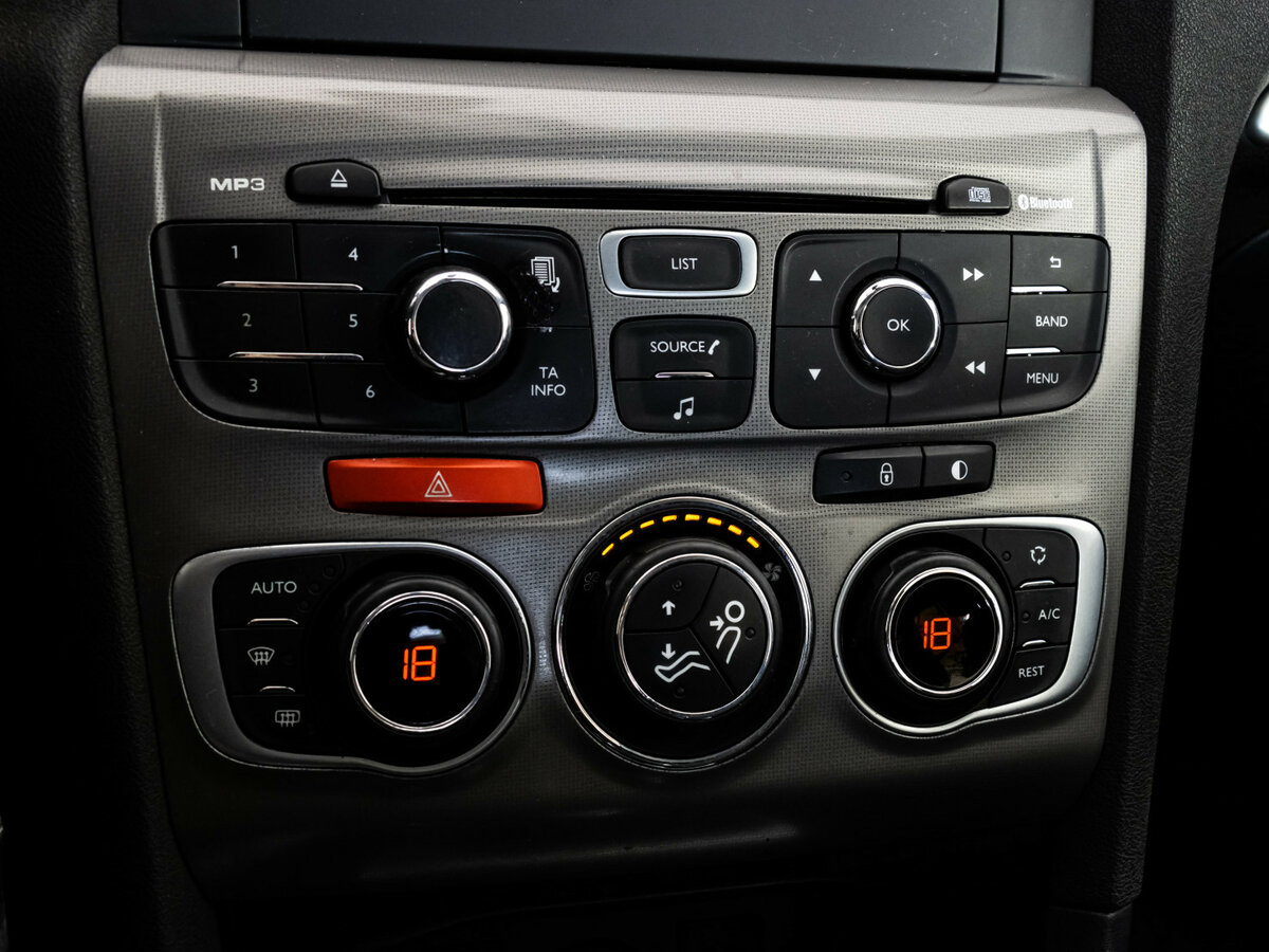 Купить Citroen C4, 2018, 101 499 км.. Фото: #9