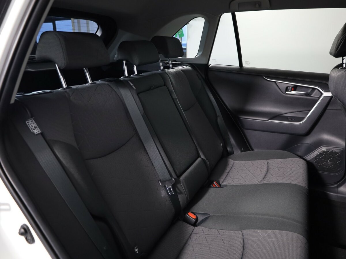 Купить Toyota RAV4, 2019, 109 626 км.. Фото: #12