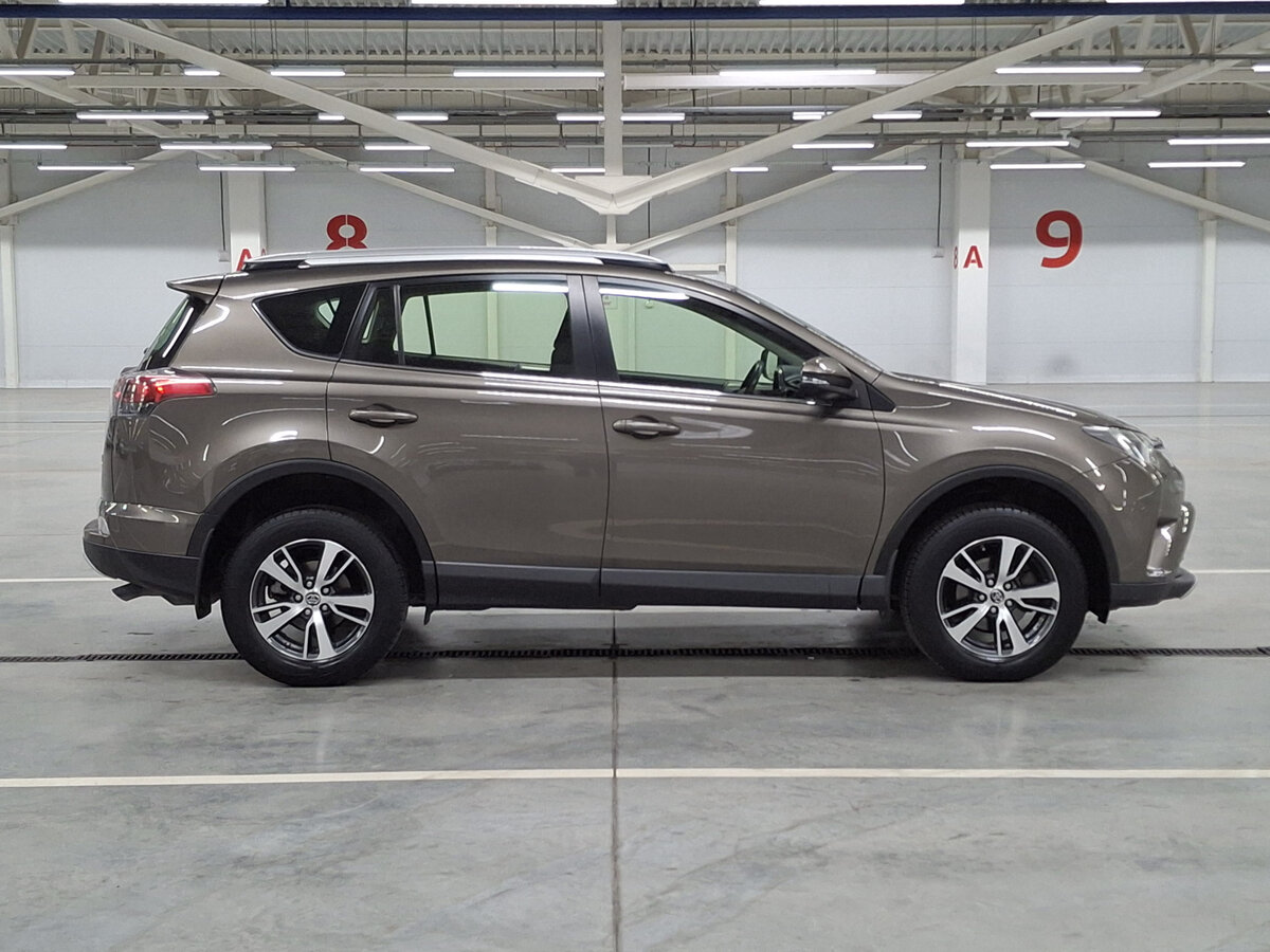 Купить Toyota RAV4, 2015, 143 688 км.. Фото: #3