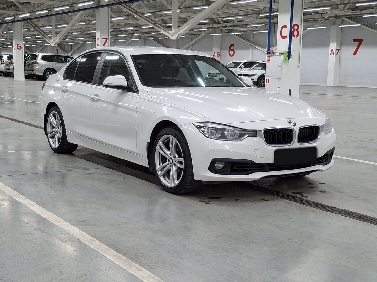 Купить BMW 3 серии, 2015, 141 947 км.. Фото: #2