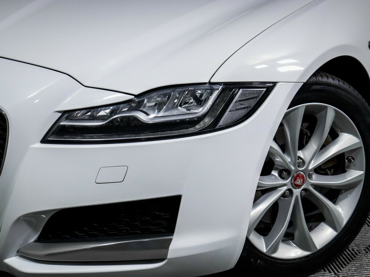 Купить Jaguar XF, 2018, 72 632 км.. Фото: #12
