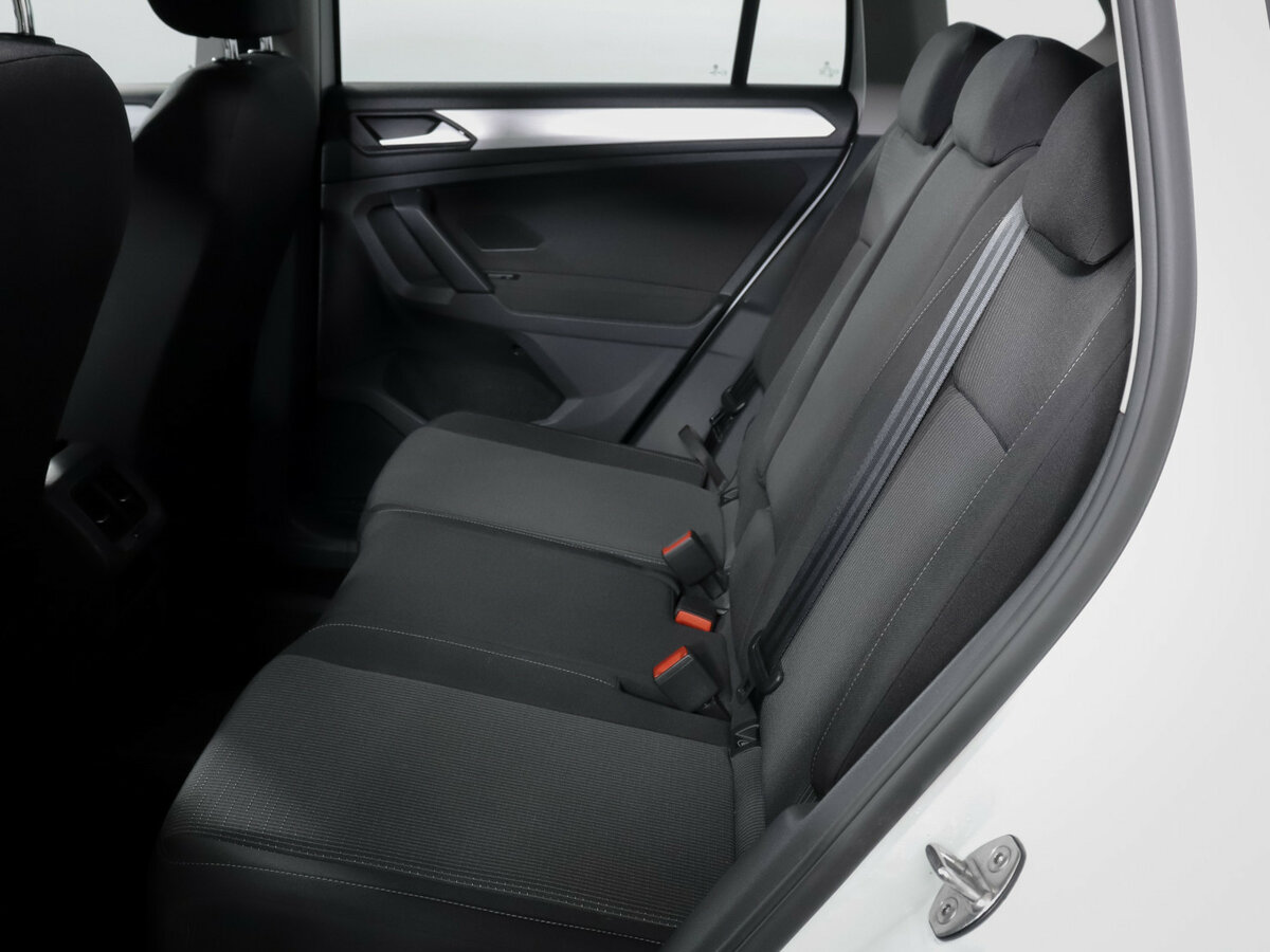 Купить Volkswagen Tiguan, 2020, 57 375 км.. Фото: #9