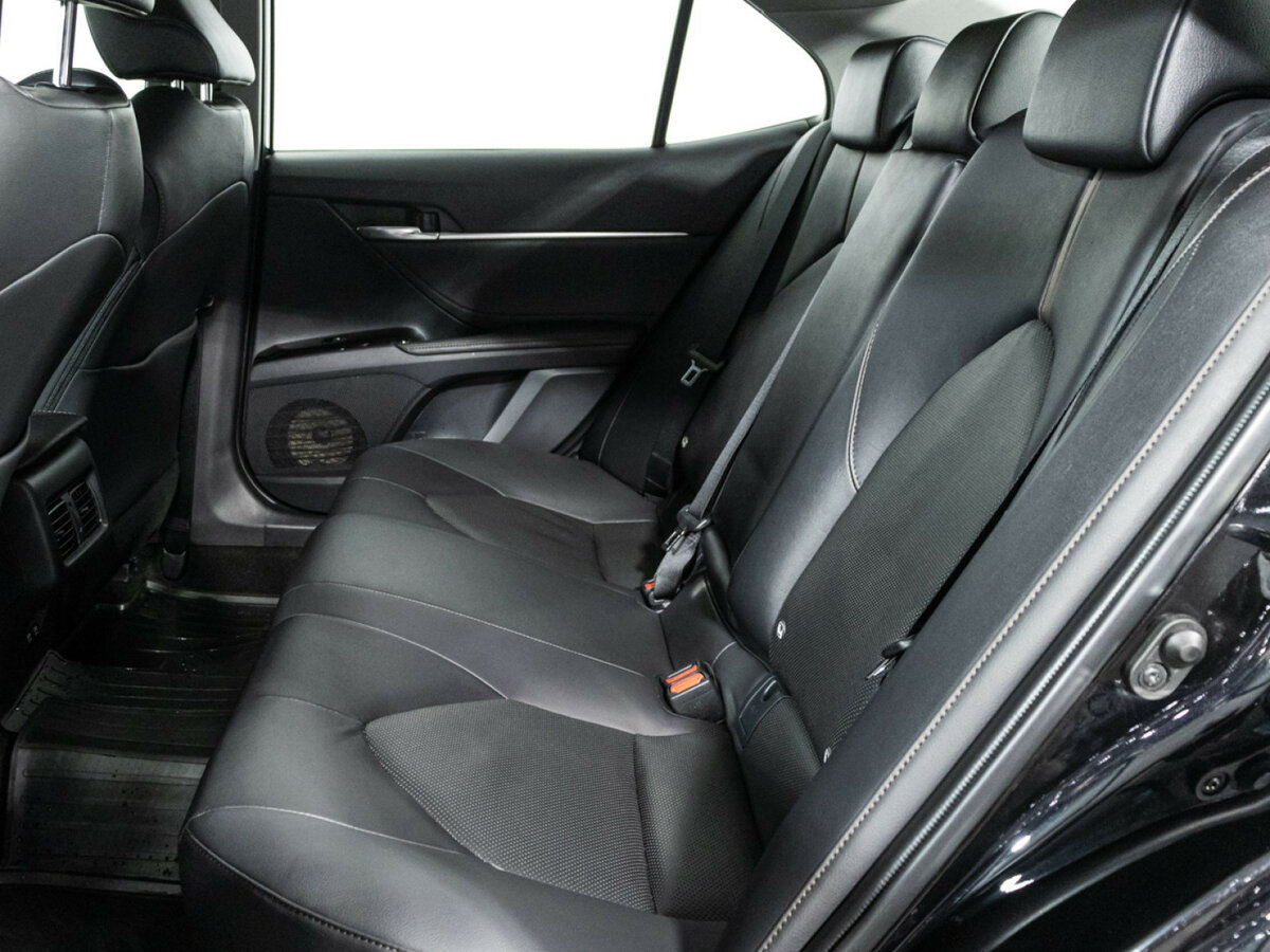 Купить Toyota Camry, 2018, 83 515 км.. Фото: #9