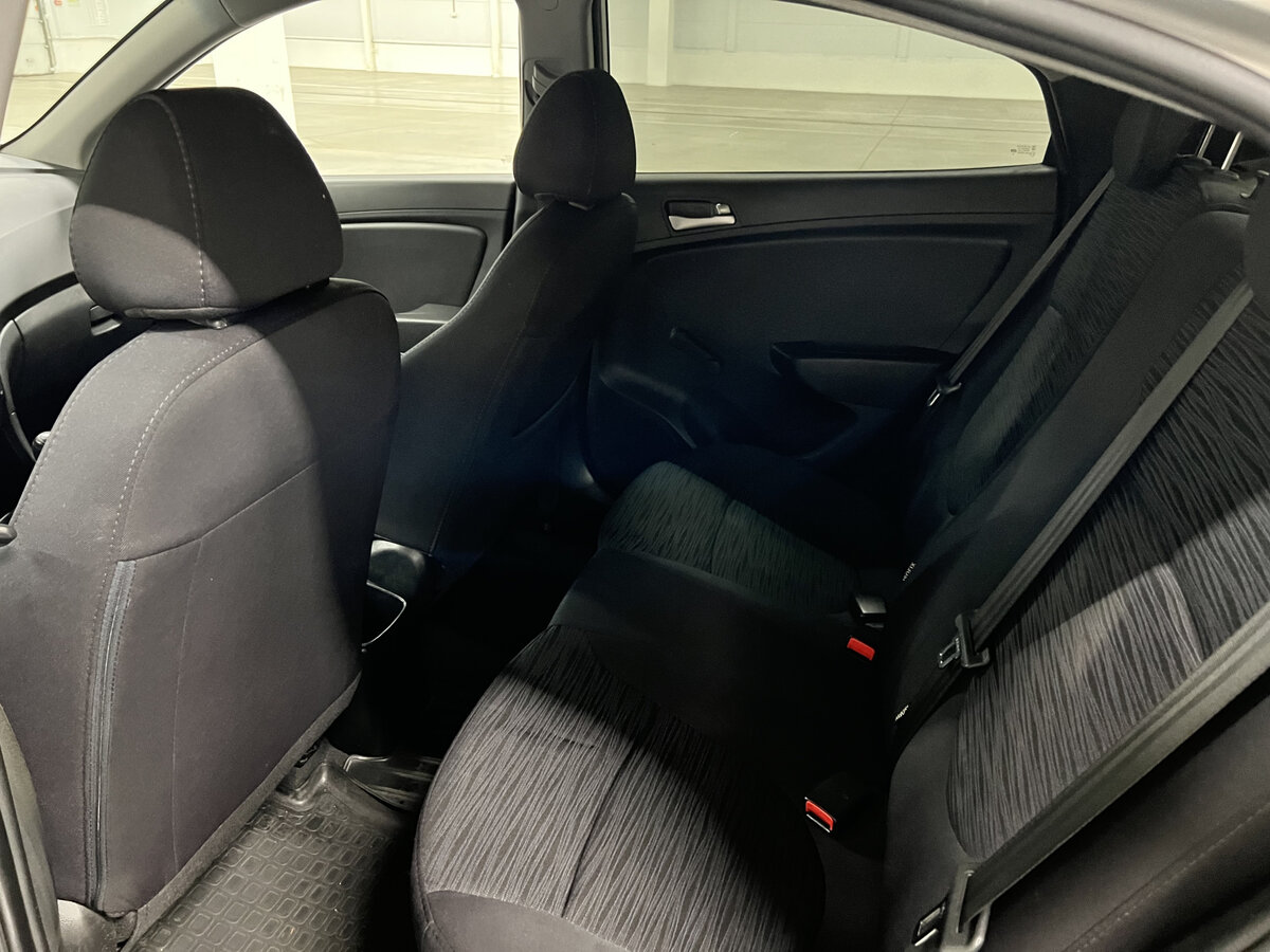 Купить Hyundai Solaris, 2015, 104 402 км.. Фото: #11