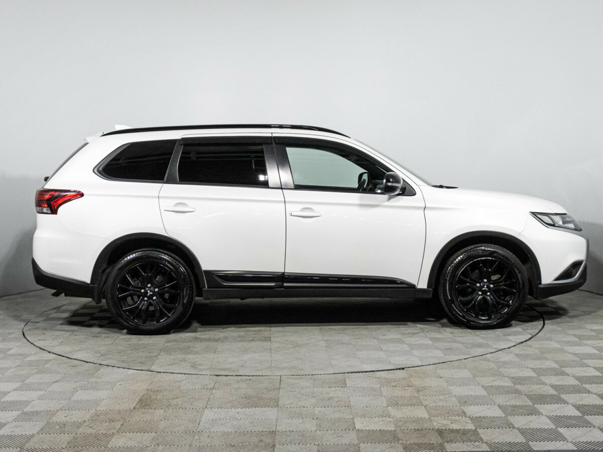 Купить Mitsubishi Outlander, 2021, 84 196 км.. Фото: #3