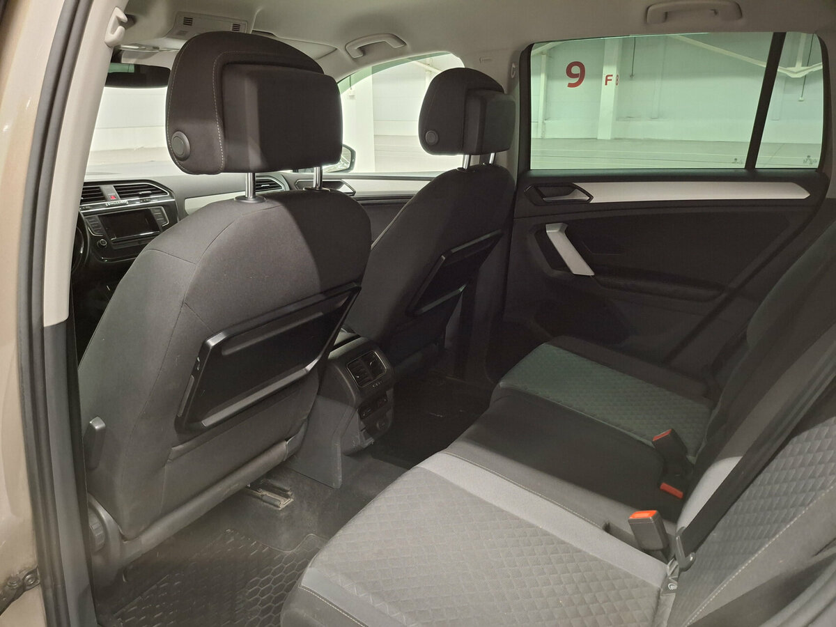 Купить Volkswagen Tiguan, 2017, 92 511 км.. Фото: #11