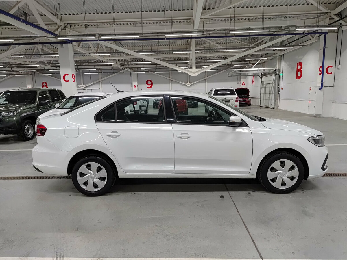 Купить Volkswagen Polo, 2021, 166 165 км.. Фото: #3