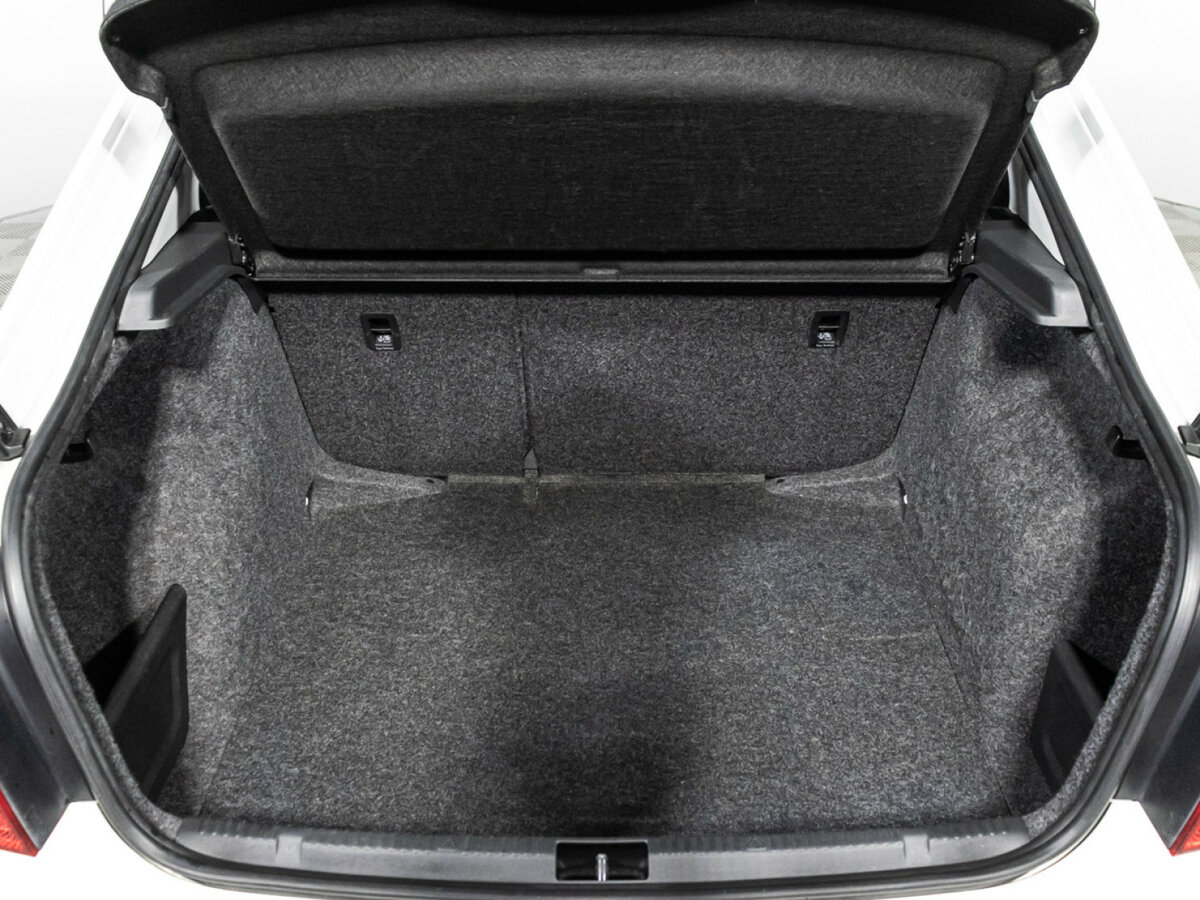 Купить Skoda Rapid, 2015, 75 216 км.. Фото: #15