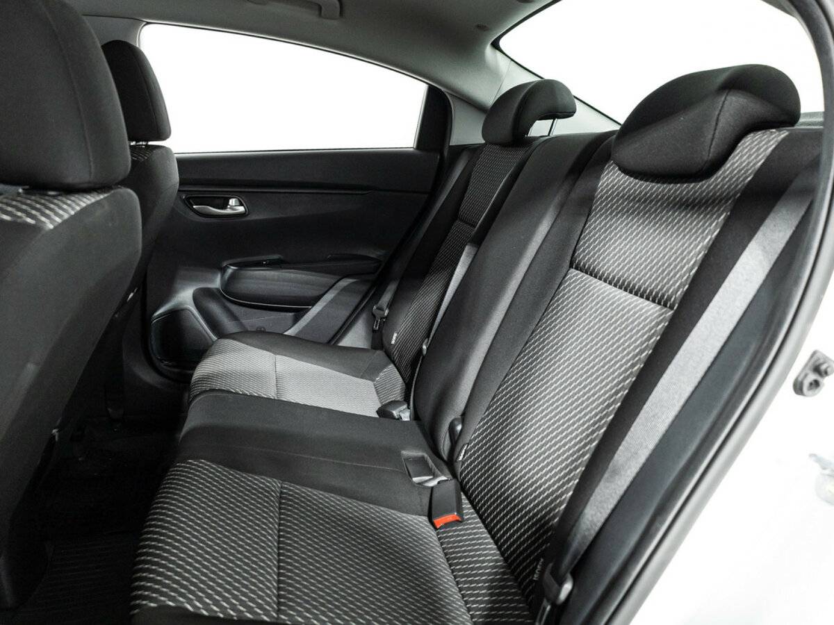 Купить Kia Rio, 2020, 72 481 км.. Фото: #9