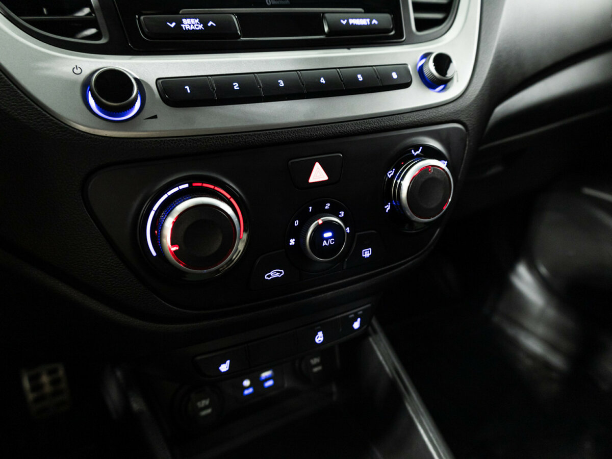 Купить Hyundai Solaris, 2017, 152 854 км.. Фото: #14