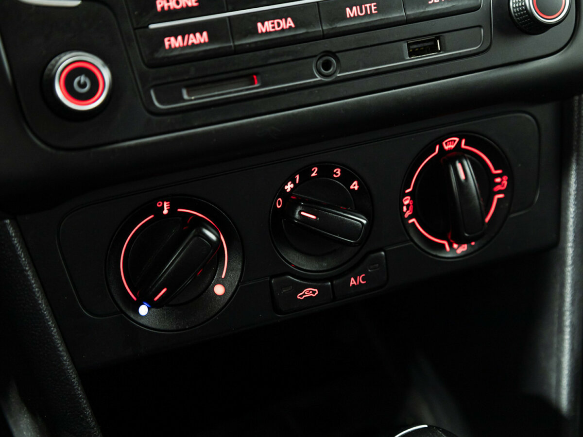 Купить Volkswagen Polo, 2019, 148 718 км.. Фото: #14