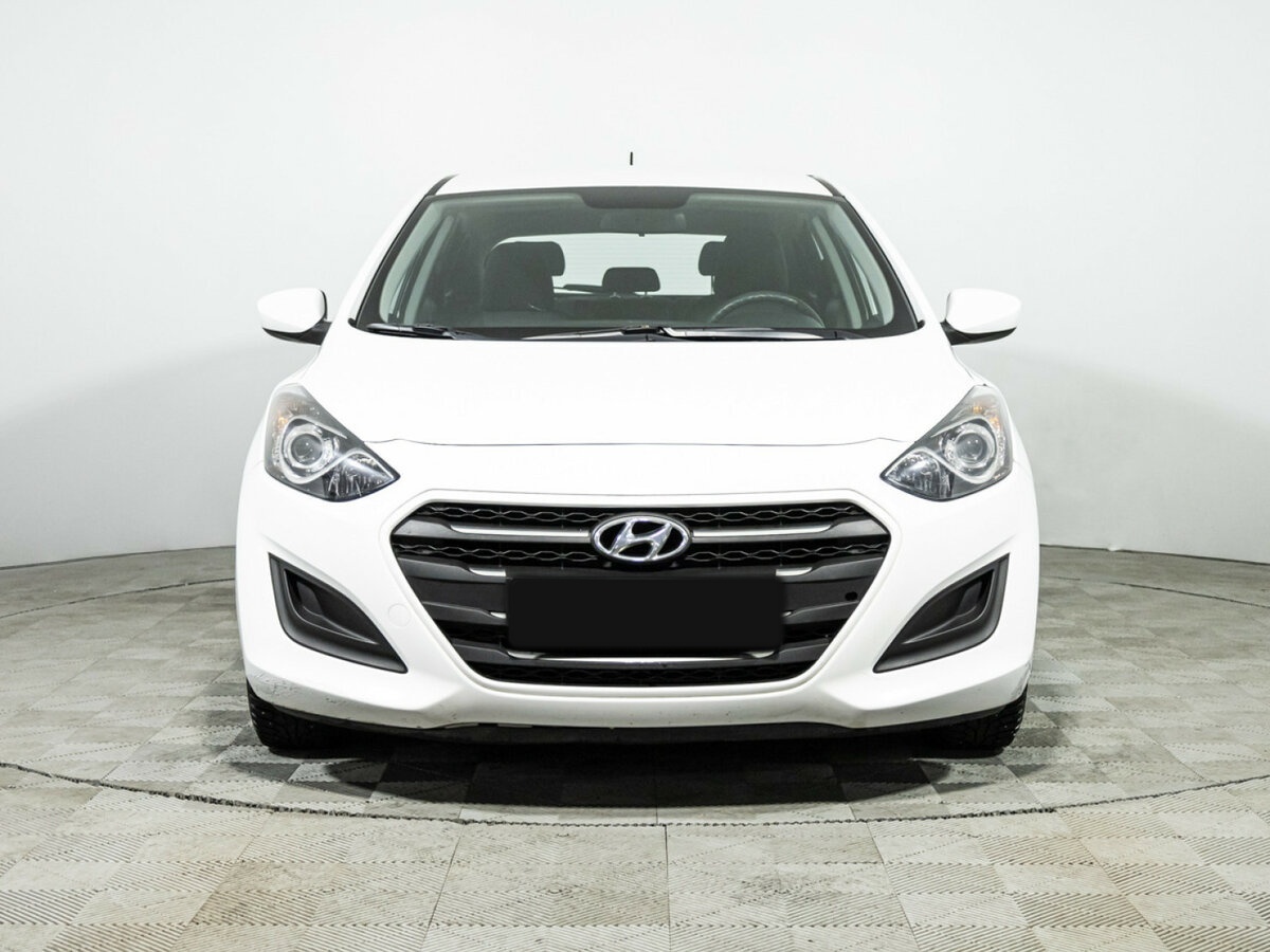 Купить Hyundai i30, 2015, 114 146 км.. Фото: #1