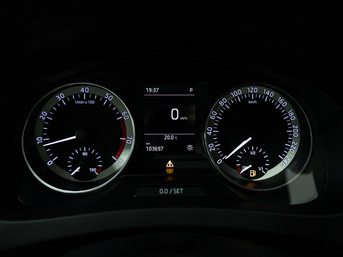 Купить Skoda Rapid, 2016, 103 696 км.. Фото: #11