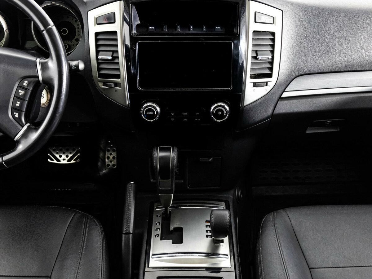 Купить Mitsubishi Pajero, 2017, 110 534 км.. Фото: #14