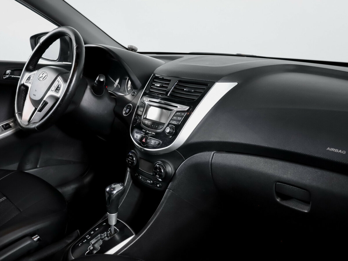 Купить Hyundai Solaris, 2012, 178 869 км.. Фото: #6