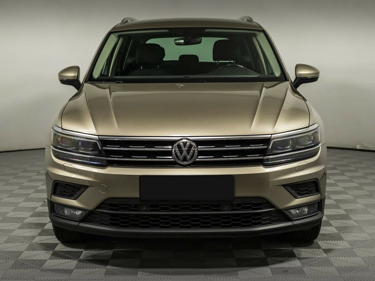 Купить Volkswagen Tiguan, 2018, 131 218 км.. Фото: #1