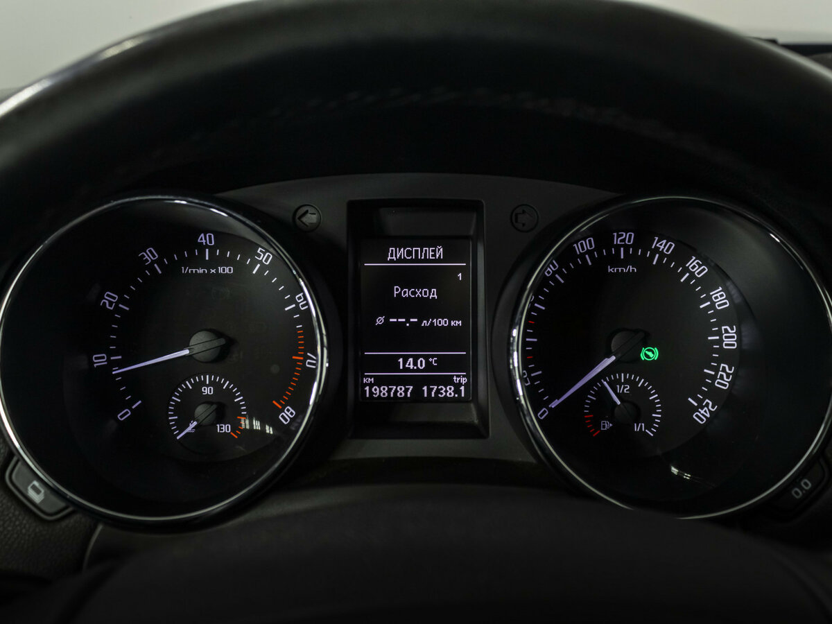 Купить Skoda Yeti, 2013, 198 603 км.. Фото: #9