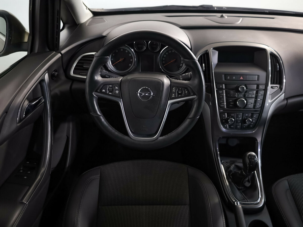 Купить Opel Astra, 2012, 101 416 км.. Фото: #8