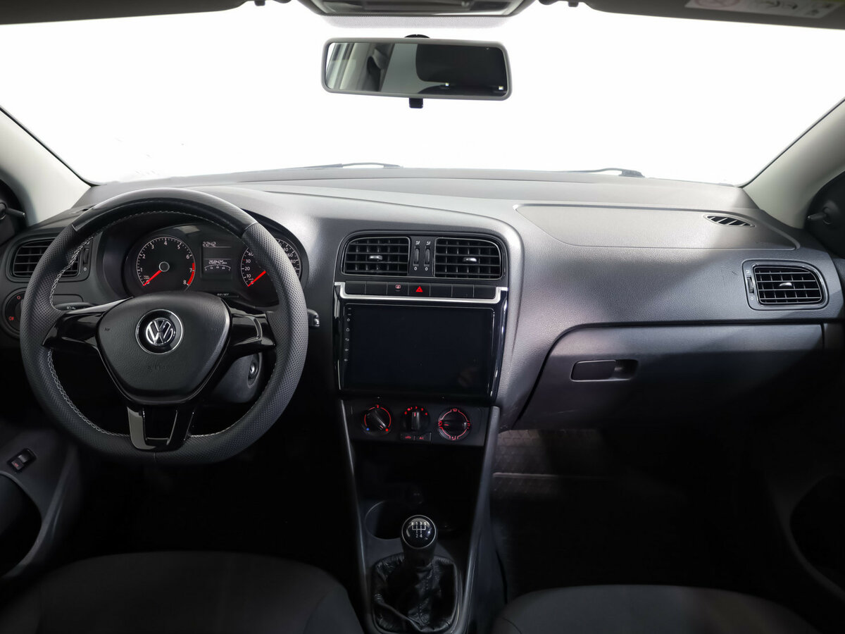 Купить Volkswagen Polo, 2018, 268 423 км.. Фото: #7