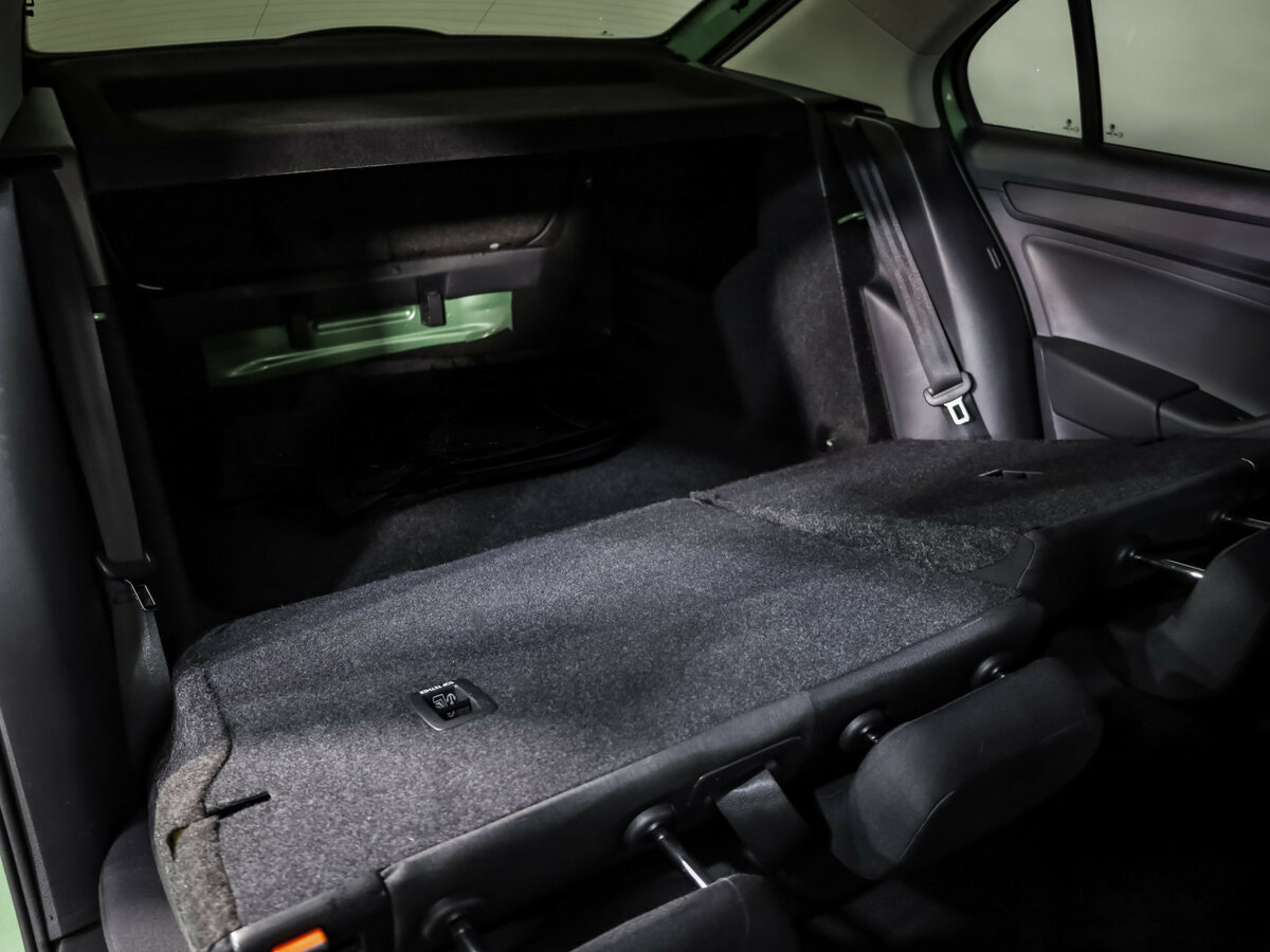 Купить Skoda Rapid, 2018, 144 990 км.. Фото: #18