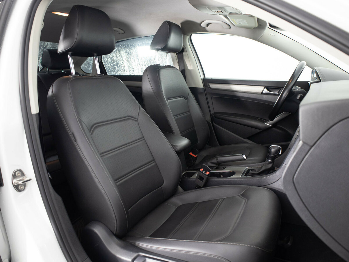 Купить Volkswagen Passat, 2020, 102 621 км.. Фото: #16