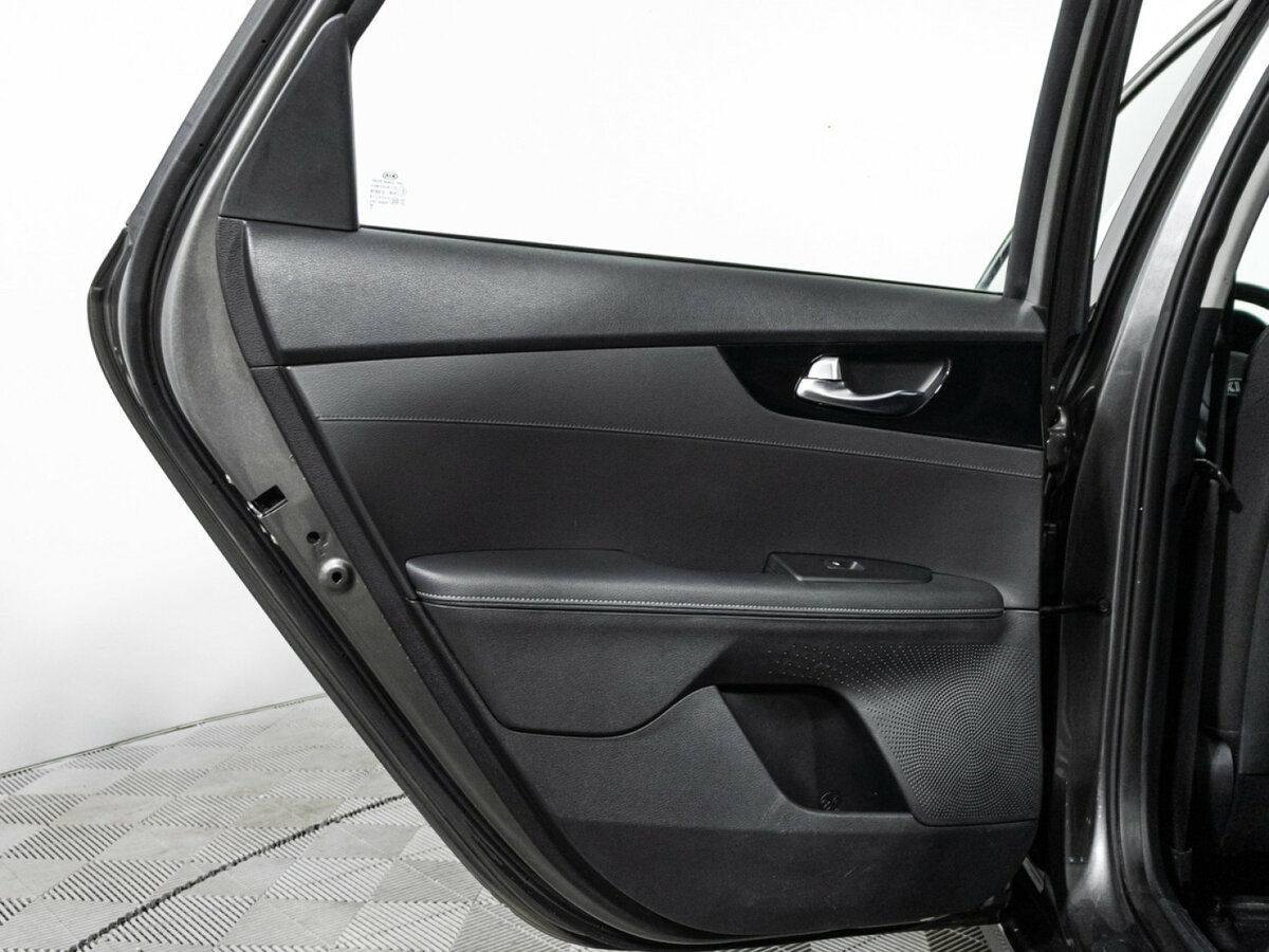 Купить Kia Cerato, 2020, 66 866 км.. Фото: #23