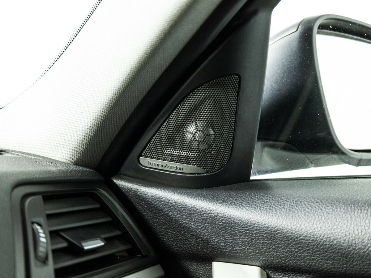 Купить BMW 3 серии, 2015, 189 000 км.. Фото: #16