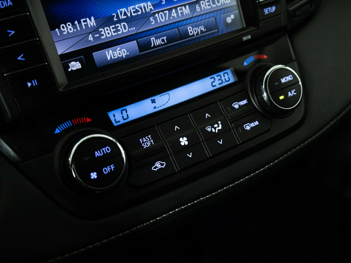 Купить Toyota RAV4, 2018, 124 908 км.. Фото: #14