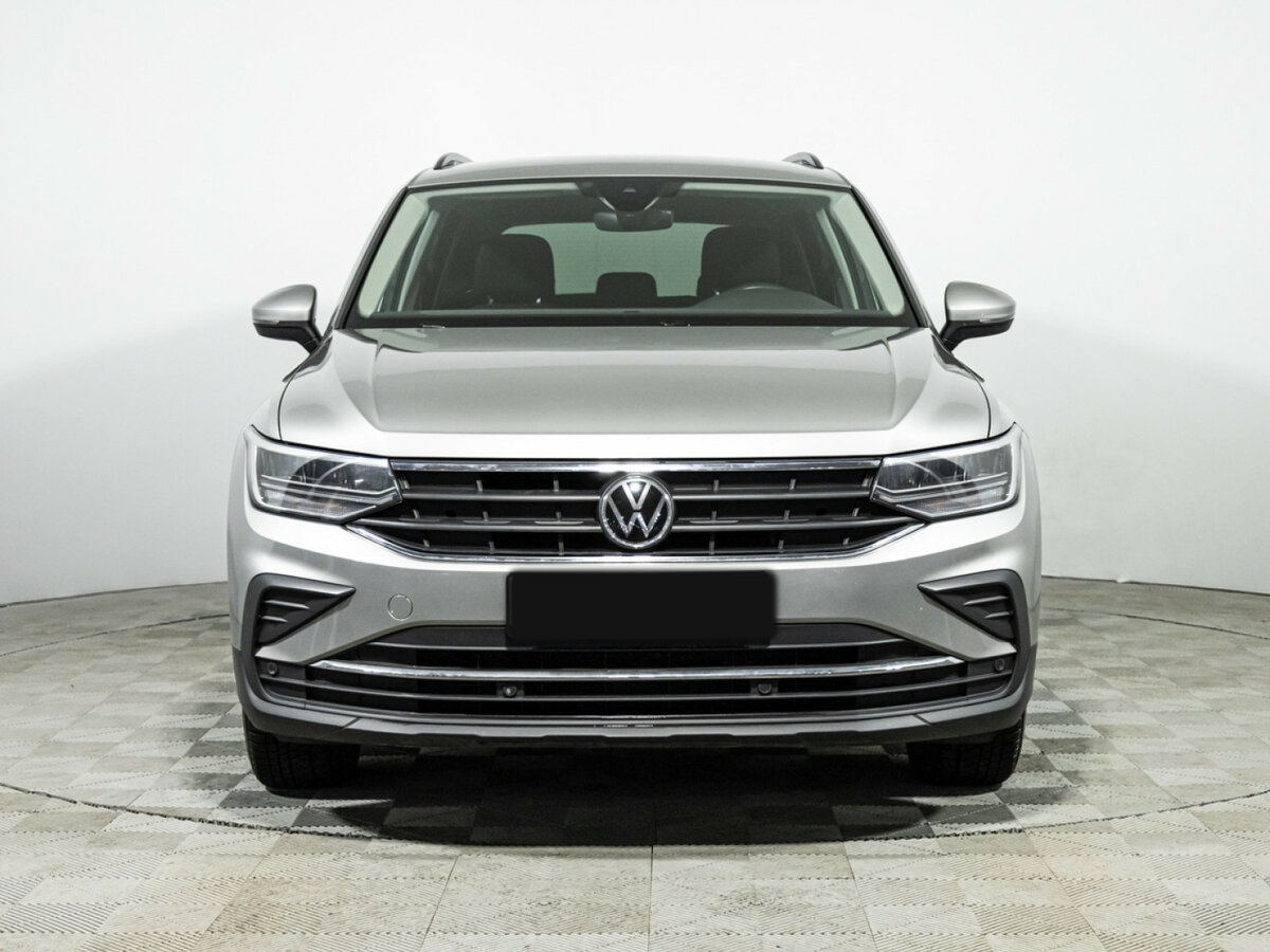 Купить Volkswagen Tiguan, 2021, 63 490 км.. Фото: #1